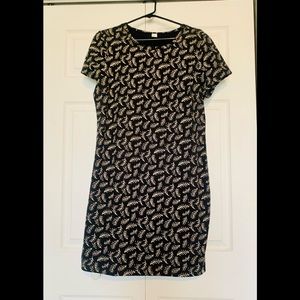 Old Navy black with palm tree pattern in cream szL